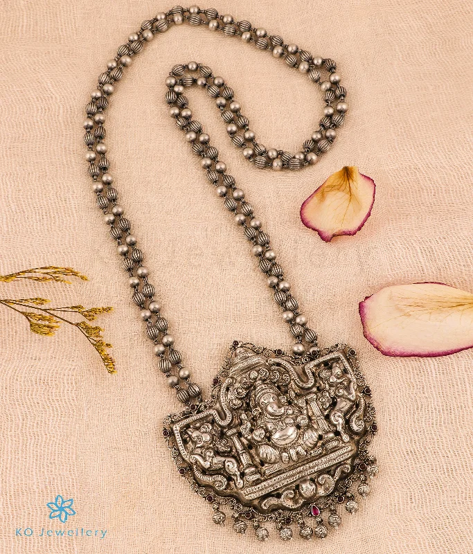 ladies necklaces fashion-The Mahaganapati Silver Nakkasi Beads Necklace