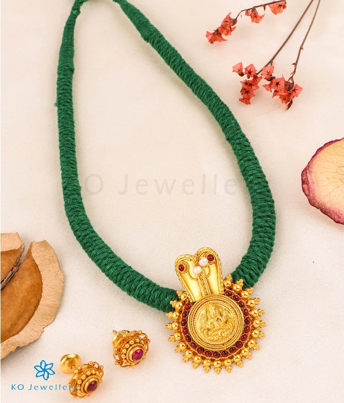 ladies necklaces gold-The Vijeta Silver Kodava Thread Necklace (Green)