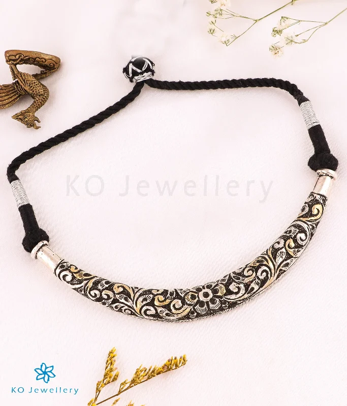 ladies necklaces estate-The Nivya Silver Antique  Hasli Necklace