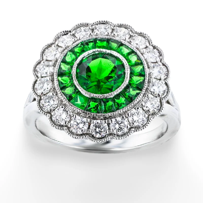 Ladies rings stay shine -18KT WHITE GOLD 2.20CT TSAVORITE & 0.72CTW DIAMOND SCALLOPED RING