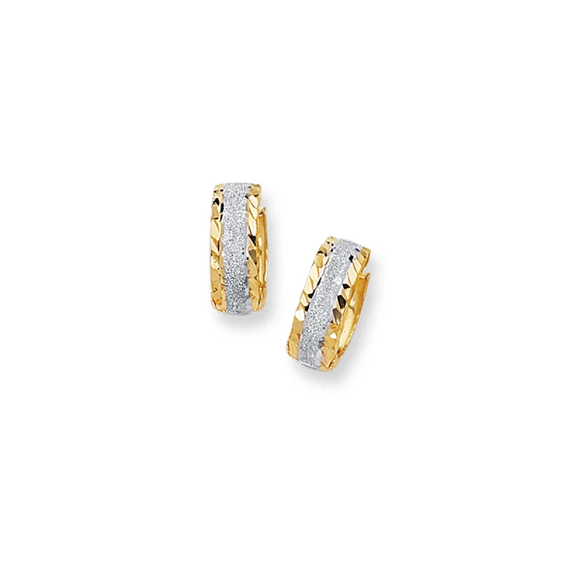 Ladies earrings wild radiance -14K Gold Center Huggie Earring