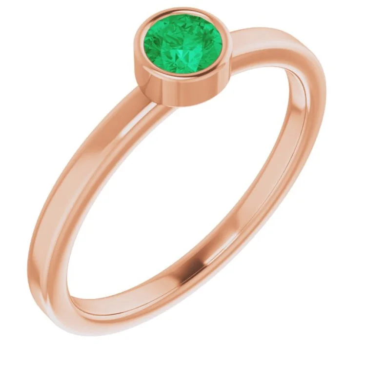 Ladies rings flash radiance -14K Rose 4 mm Natural Emerald Ring