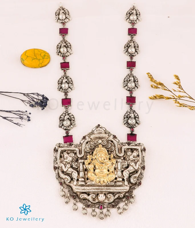 ladies necklaces pre owned-The Mahaganapati Silver Nakkasi Peacock & Kemp Necklace (Square)