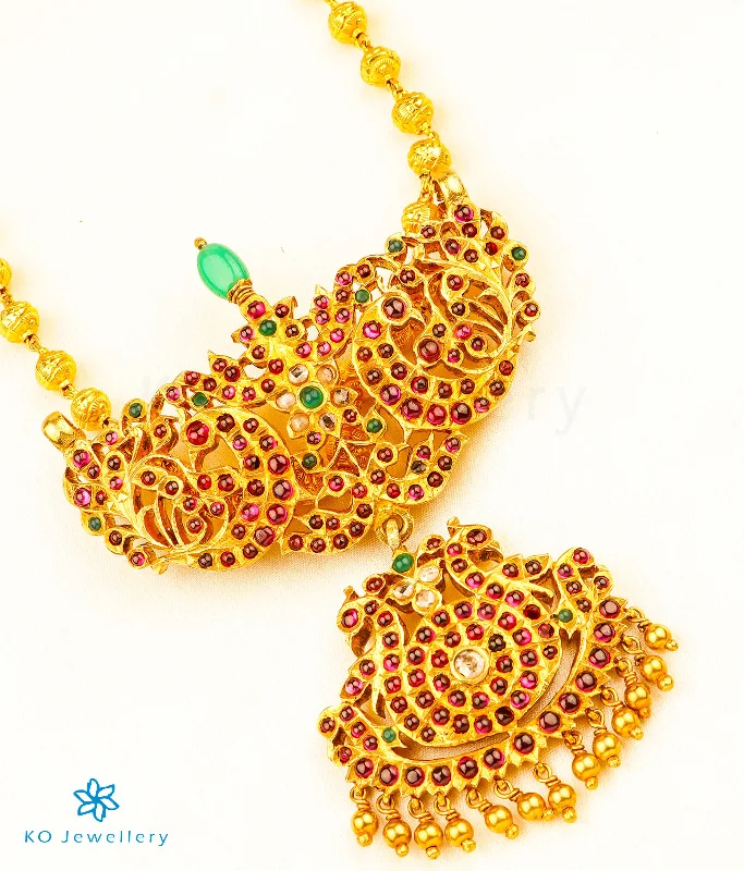 ladies necklaces y shaped-The Asvarya Silver Peacock Makarakanti Necklace