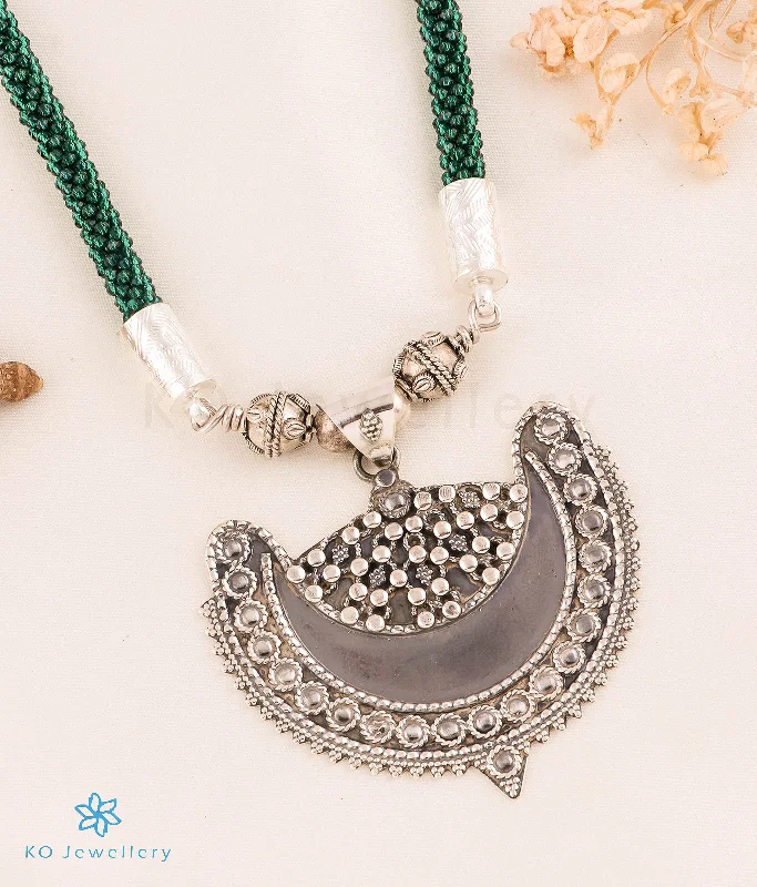 ladies necklaces green-The Ghazal Silver Antique Necklace