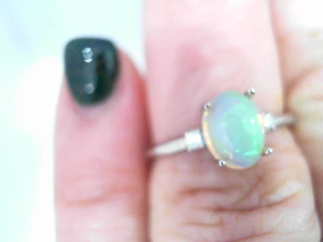 Ladies rings grit shine -10K WG OPAL AND DIAM RING (0.0