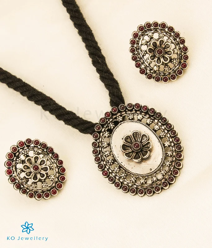 ladies necklaces treat-The Ihita Silver Thread Necklace