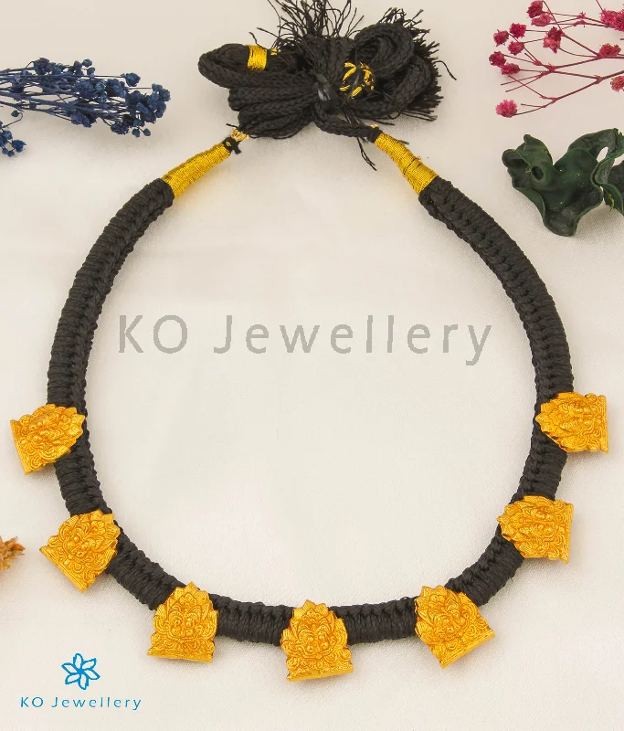 ladies necklaces geometric-The Kirtimukha Silver Thread Necklace