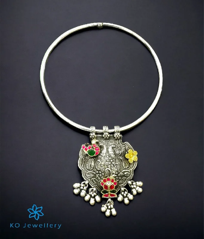 ladies necklaces collectible-The Vaiga Silver Antique Peacock Hasli Necklace (2 tone)