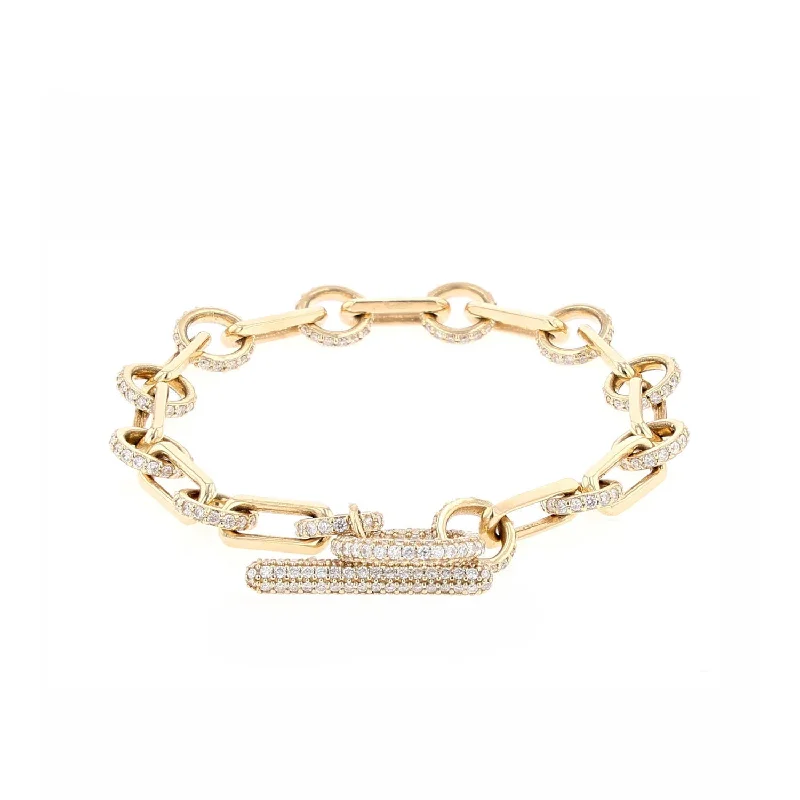 ladies bracelets patterned-14K Gold Pave Diamond Soho Link Toggle Bracelet  BG000825